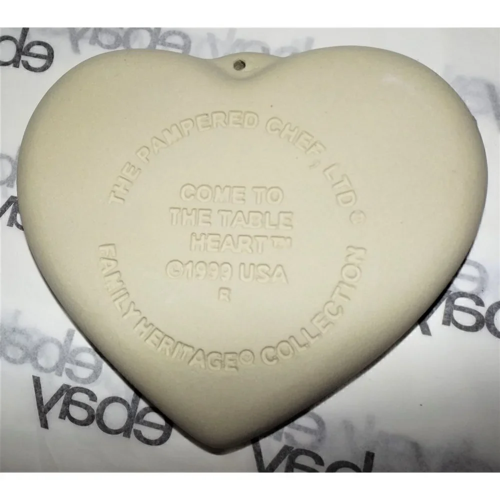 Pampered Chef Cookie/Sugar mold Heart Family Heritage Collection